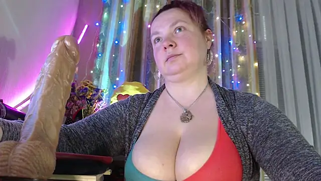 amorelara Show in webcam