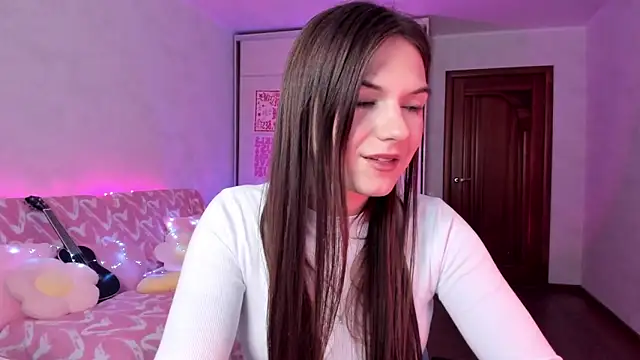 luna_lust_212 Adlı Modelin Canlı XXX Sohbeti