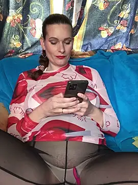Sala de chat ao vivo de Midnight_Munch