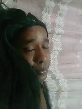 Hellentrans24's Live XXX Chat
