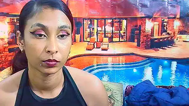 Chat XXX ao vivo de IndianSexyButt