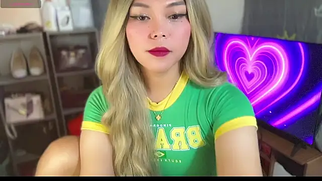 Show de webcam de hannaBaby_lisyos11