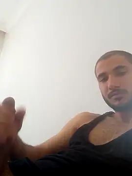 Show de manisa_sikici45 na webcam