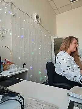 Juicy_PeachLux's Live XXX Chat