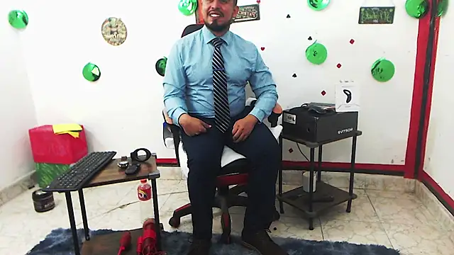 KalethBigDickのウェブカメラショー