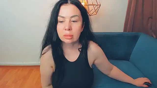 BrilliantGirll – Kamerová šou