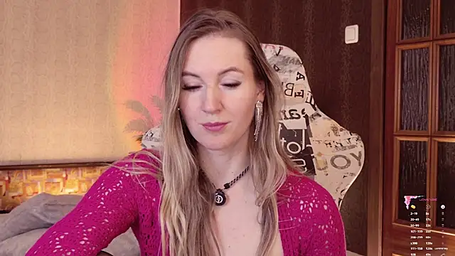 Hello_Lisha Show Webcam