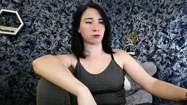 Moon_foxy_ Chat XXX in diretta