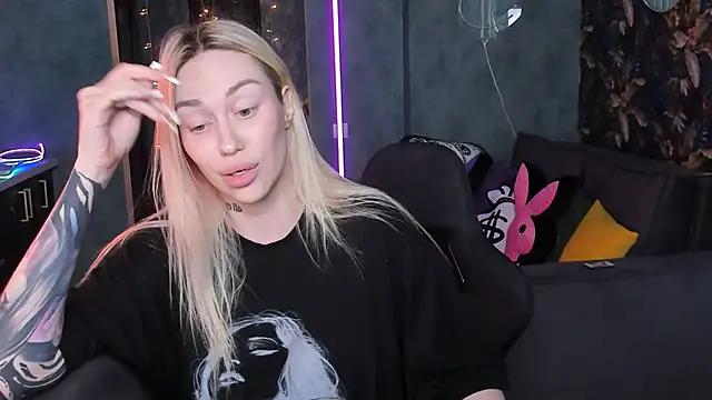 Blckmirrorr – Live XXX-chat