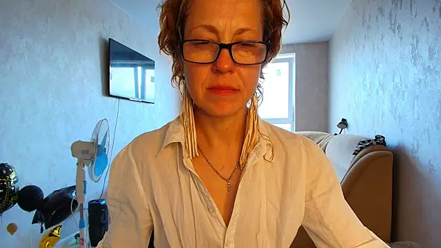 LioraWeiss Live XXX-Chat