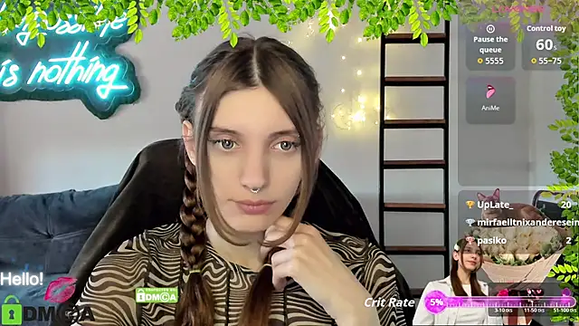 CherryBloom777 Adlı Modelin Canlı XXX Sohbeti