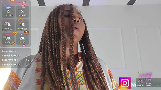 Candaceoweens 라이브 XXX 채팅