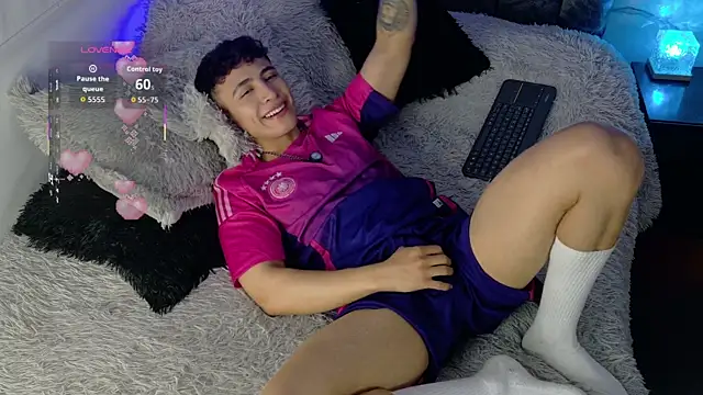 Saimonvela Live XXX-chat