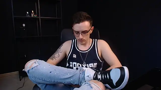 FelixStarkk Live XXX Chat