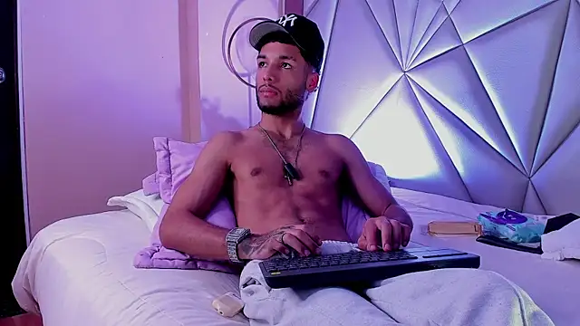 Thiagoferreti webkamerás műsora