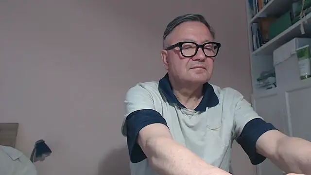 YOU6me webcam show