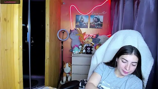 Fiery_Brunette_ 라이브 XXX 채팅
