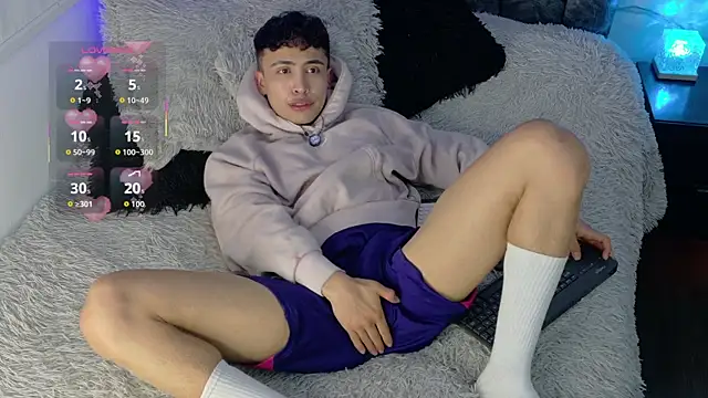 XXX chat uživo modela Saimonvela