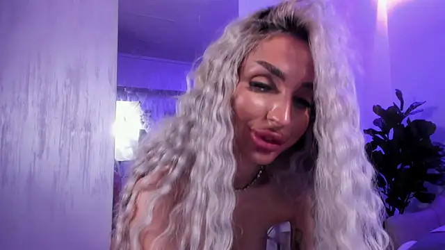 Chat XXX en directo de ArianaXO_