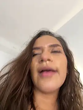 Онлайн чат XXX amara_wet04
