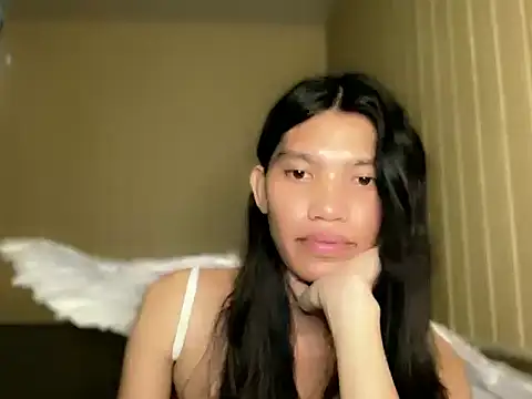 Show de Yourgoddess_jayve na webcam