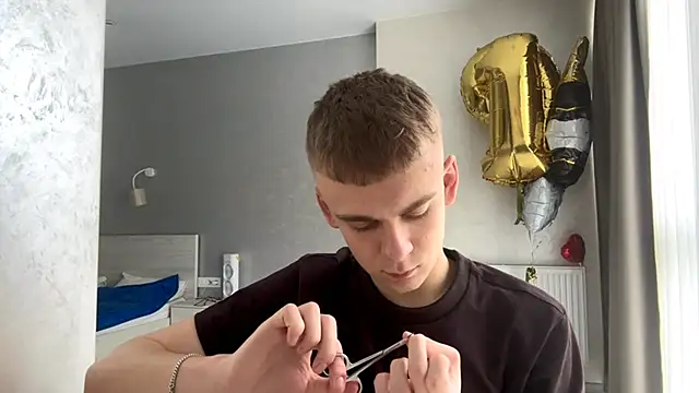 SoloFury Live XXX Chat