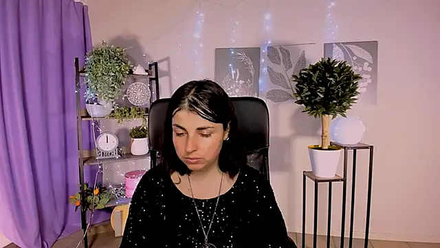 MartaEdams' Live XXX Chat