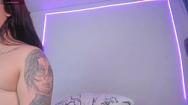 maazikeenx Chat XXX in diretta