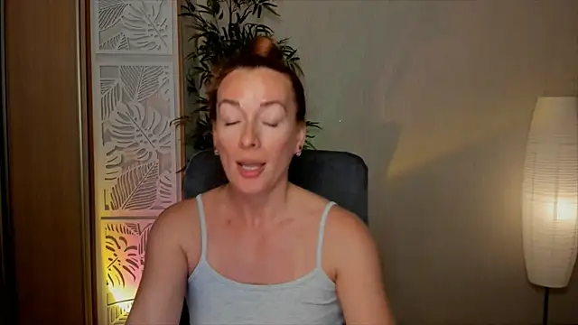 RebeccaMartinez Live Chatraum