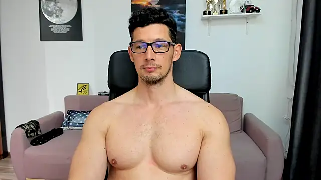 BrutusK08's Webcam Show