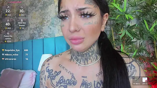 Chat XXX ao vivo de CreamyInkky_