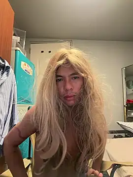 twinkrnboy Show Webcam