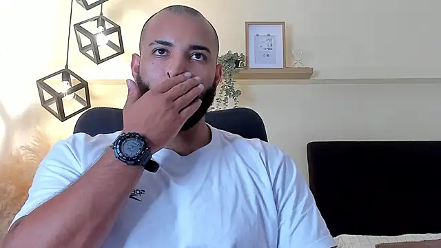 عرض كام Chris_Varden