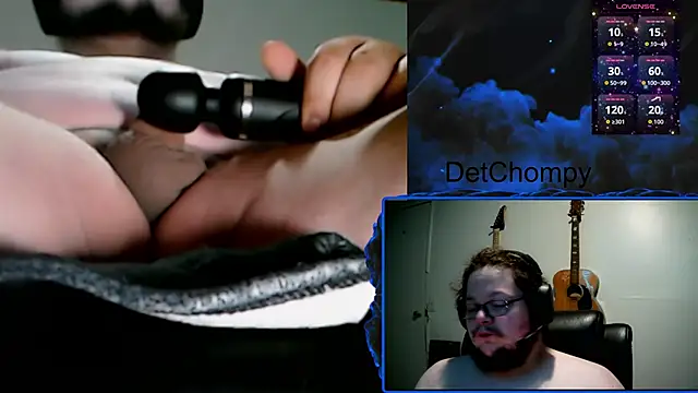 Chatroom XXX en direct de ChompyPI
