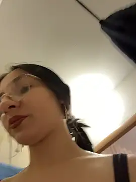 Chat XXX ao vivo de KameliaMur
