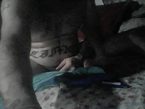 Twoslipperywhenwett's Webcam Show