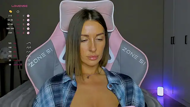 Czat XXX na żywo – NejaSatin