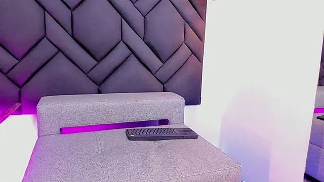 Chat XXX en directo de Charlotte_fuentes