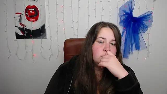XX_Daniella_XX: απευθείας συνομιλία ΧΧΧ