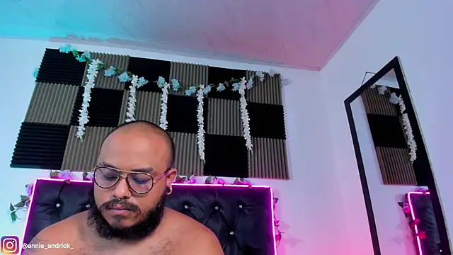 _Annie_Andrick_ Live XXX-Chat