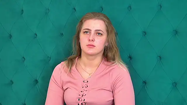 دردشة EllaBells الجنسية المباشرة