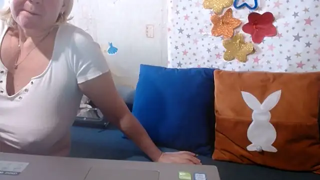 Chat XXX Live QueenLana
