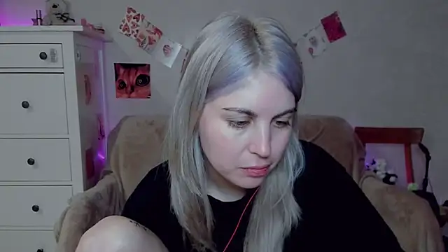 pawpaws live XXX chat