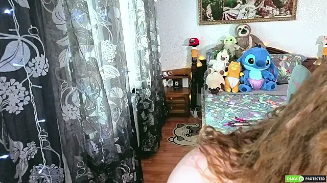 TinaBrook élő XXX-chatje