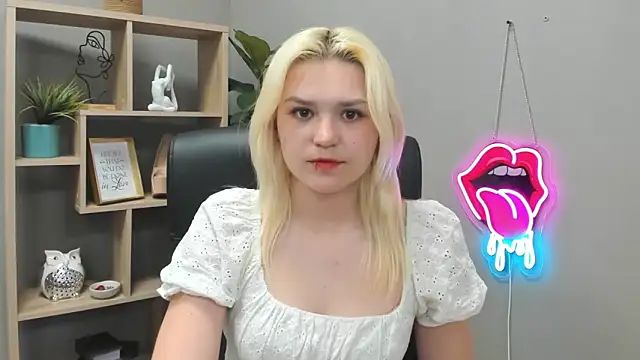 Chat XXX en directo de SweetLilyxo