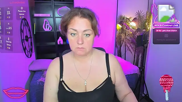 Živý XXX chat JenniferLight