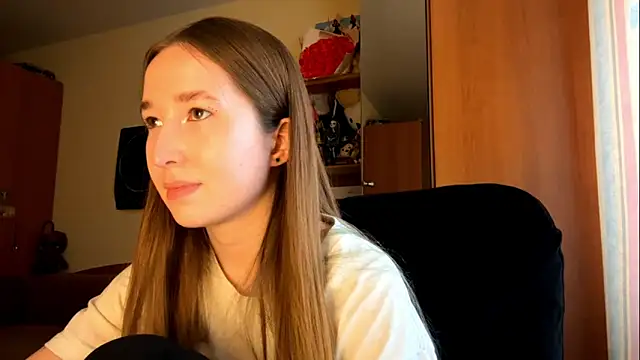 LanaTessori webcam show