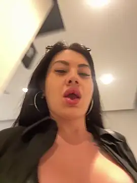 Wet__Bunny Adlı Modelin Web Kamerası Şovu