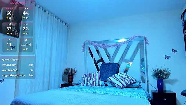 Chat +18 de himiko_togaa ao vivo