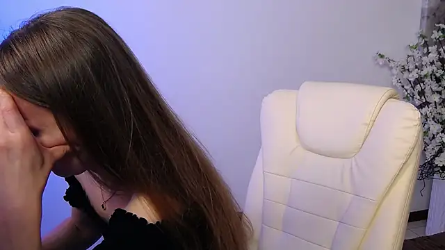 Chat +18 de Brandy_Gem ao vivo